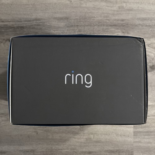 Ring Security Camera With Floodlight 110 to 220 V 1080 Pixel White Brand New - Picture 2 of 8