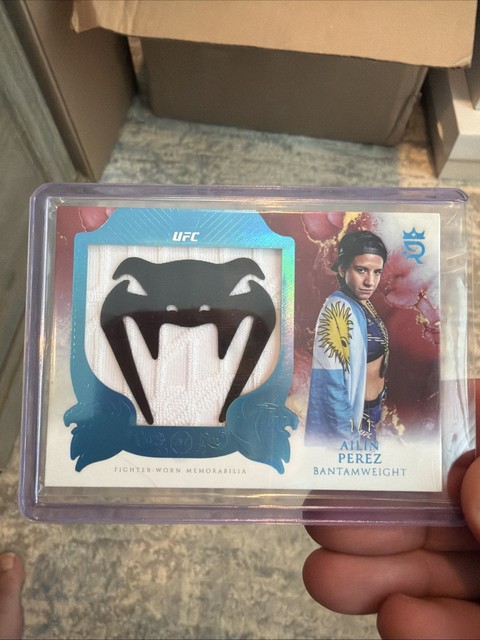 🤩Topps 2025 Royalty UFC Rookie Jumbo Relic SICK PATCH Card Ailin Perez📈🔥1/1