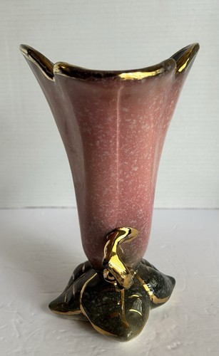 VINTAGE HULL ROYAL WOODLAND POTTERY PINK TULIP FLOWER PETAL VASE 9" H - Picture 2 of 8