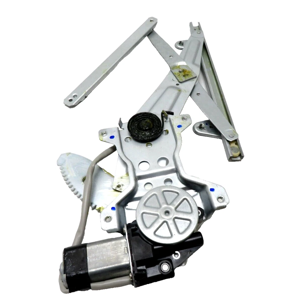 Двигатель заднего правого стеклоподъемника 1AMWR88353 Magneti Marelli 1997-2001 Toyota Camry - Изображение 2 из 4