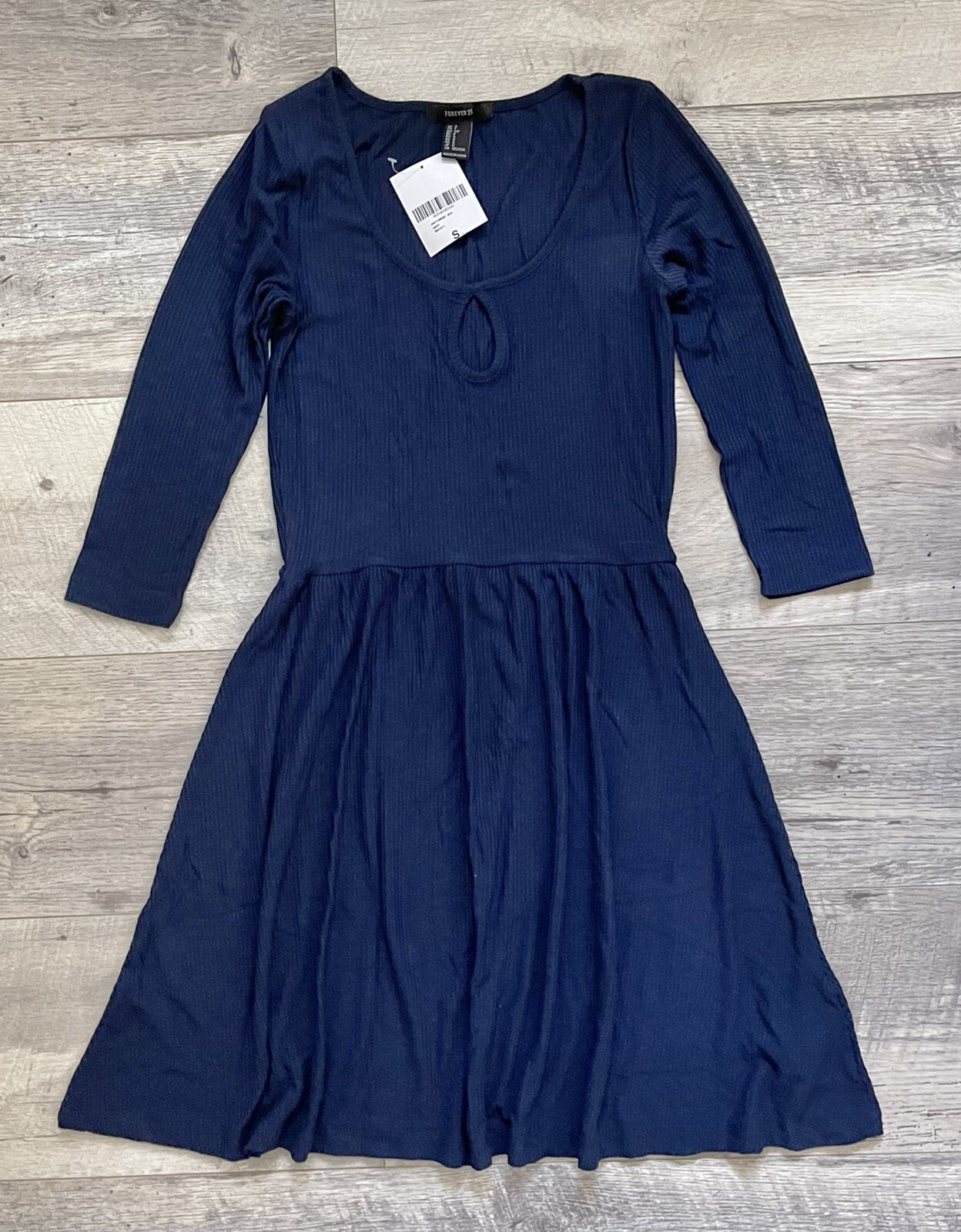 NWT FOREVER 21 Keyhole Scoop Neck Ribbed Empire Waist Fit & Flare Skater Dress S