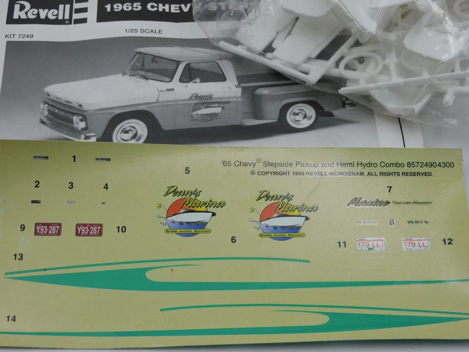 Revell '65 Chevy Stepside Hydro Combo 1/25 vintage car plastic kit 85-7249 w box - Immagine 2 di 4