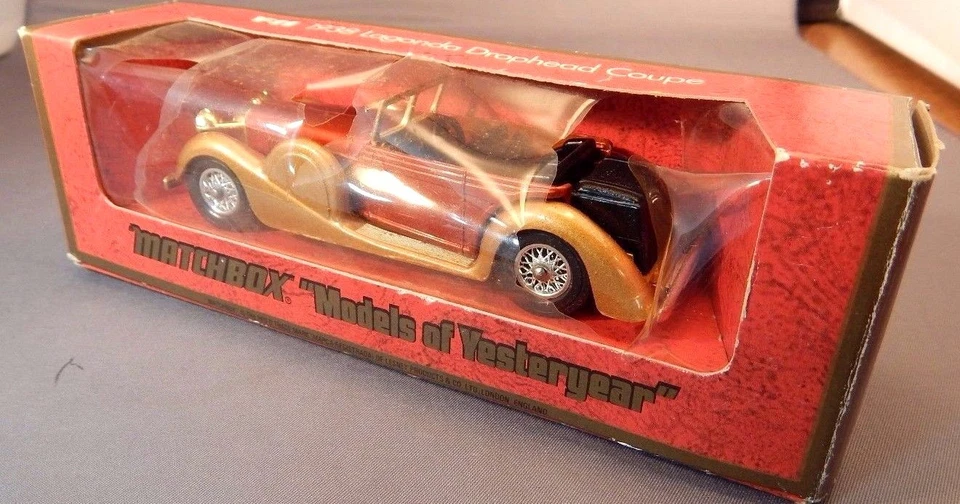 LESNEY MATCHBOX MODELS OF YESTERYEAR Y-11 1938 LAGONDA DROPHEAD COUPE & BOX    - Image 2 of 4