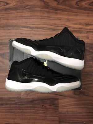 air jordan 11 retro low ie space jam