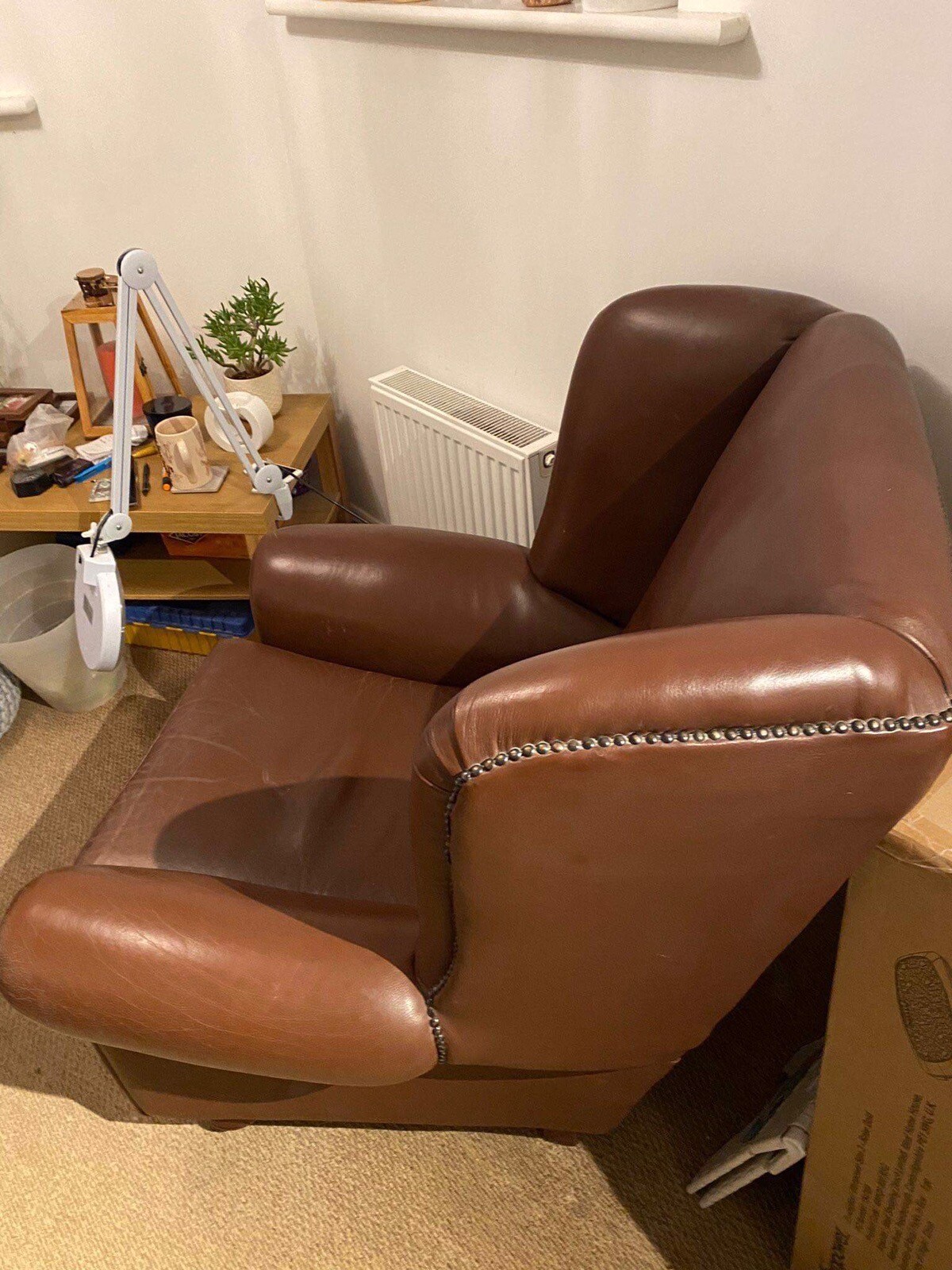 A Vintage Brown Leather Settee and Armchair.. eBay
