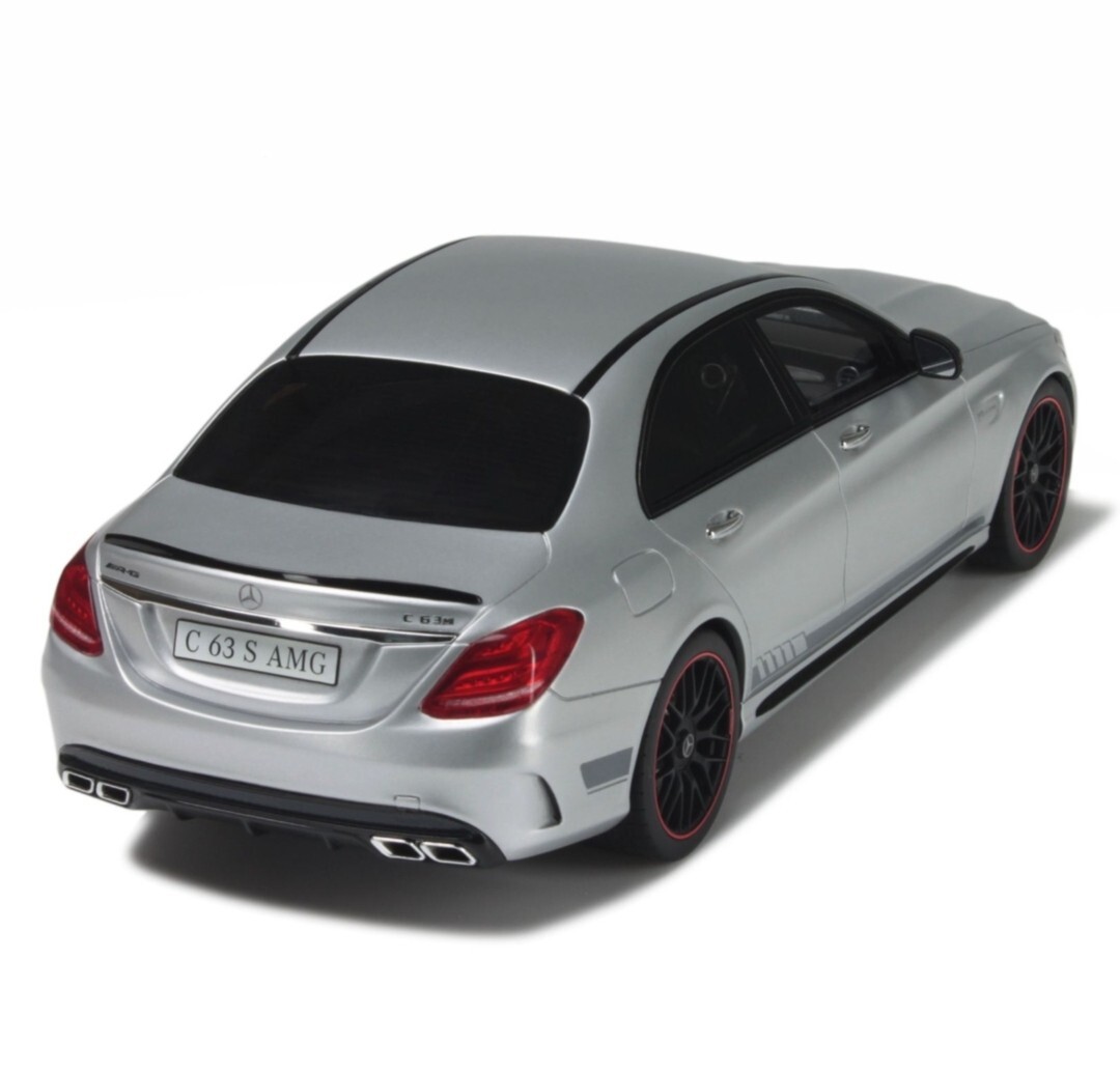 Mercedes-Benz C-Class C63 S AMG W205 Sedan 2015 Silver Met 1:18 Gt