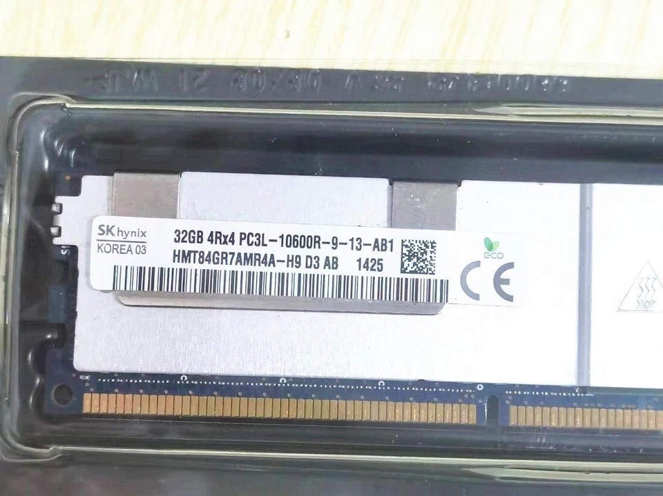Lenovo 47J0176 90Y3105 FRU:90Y3107 32GB 4RX4 PC3L-10600R DDR3 ECC Server RAM - Image 4 of 4