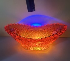 Vintage LE Smith Red-Orange Amberina Glass Candy Bowl Dish Hobstar Sawtooth Rim