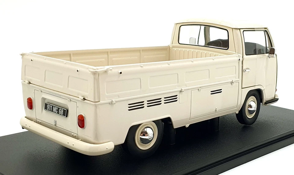 Solido 1/18 Scale Diecast S1809404 - 1968 Volkswagen T2 Pick Up Porsche Service — 第 2/4 张图片
