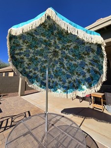 MCM TILTING PATIO UMBRELLA TURQUOISE