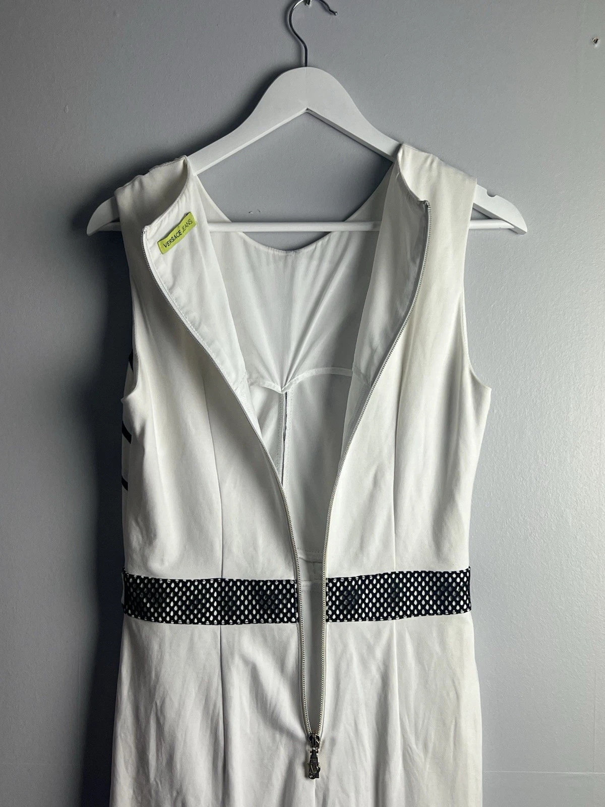 Abito Versace bianco nero taglia UK 10 bodycon elasticizzato fantasia geometrica