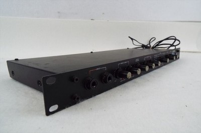 BOSS RE-1000 digital multi echo リバーブ　エコー Boss Re1000 Digital Multi Echo Delay Rack Vintage Digital Roland