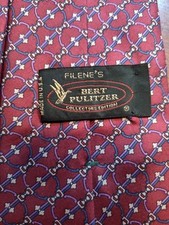 Filenes Burt Pulitzer Made In USA Collector's EditionGeometric Maroon