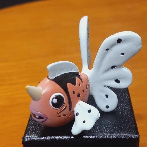 Pokémon TOMY Original 1999 Seaking Figure Monster Collection Nintendo CGTSJ