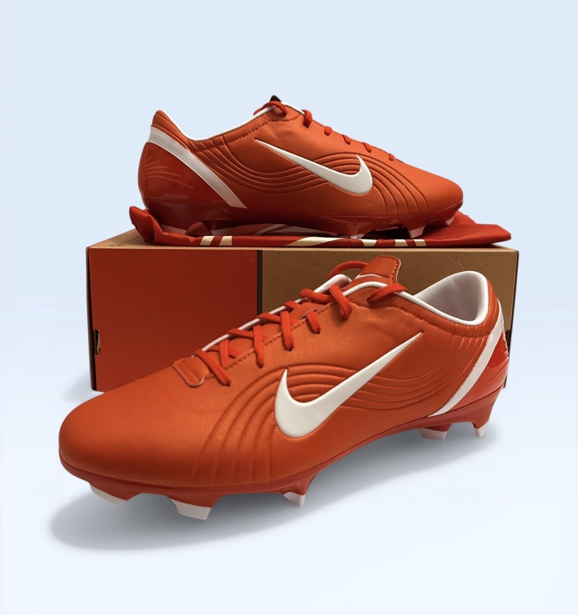 Men's Size 11 - Nike Mercurial Vapor 1 RGN SE FG Shock Orange