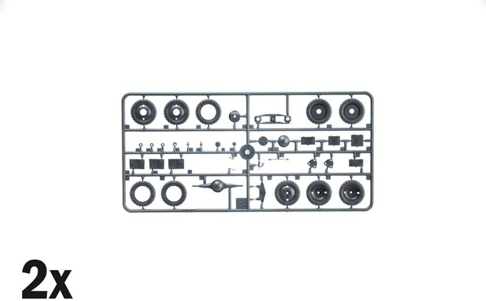 Italeri 6433S - Sd.Kfz.232 6 Wheel thumbnail 4