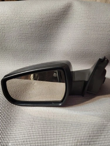 2013-15 Chevrolet Malibu drivers side mirror with signal Ashen gray metallic