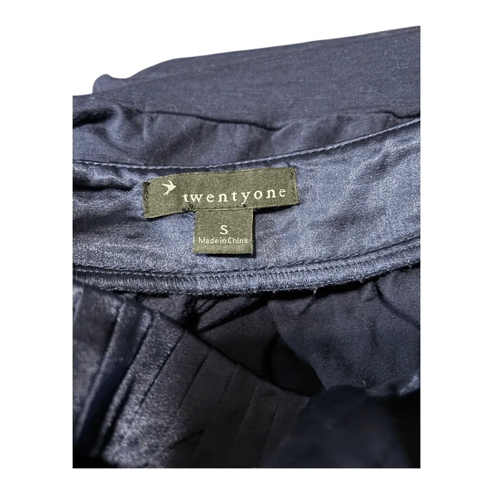 Blusa Top Twentyone Azul Marino Borde Satinado Talla S Foto 4 de 4