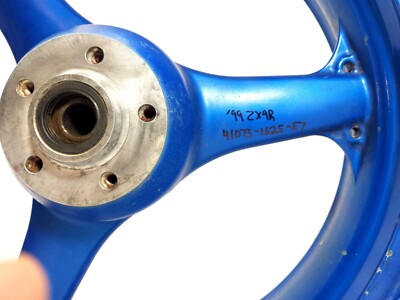 1999 Kawasaki ZX9R OEM FRONT WHEEL ASSY (BLUE) 41073-1625-E7 | eBay