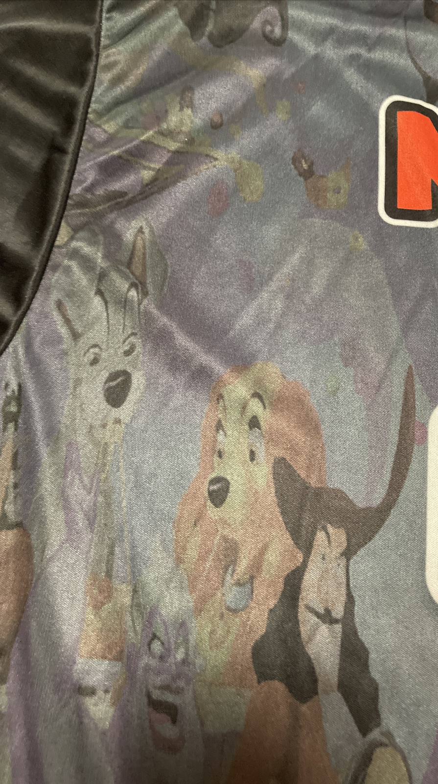 Medium Polyester Disney World Characters Turn Dow… - image 7