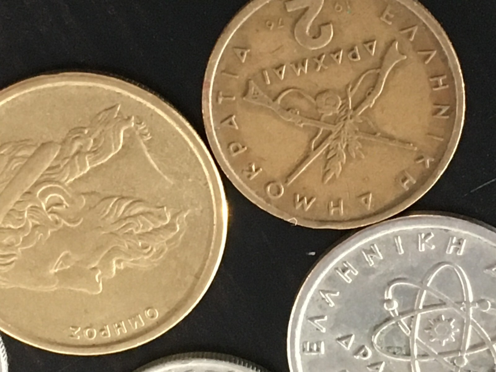 Foto 2 di 10