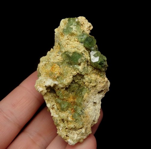 ANDRADITE var. DEMANTOID green crystals -- MADAGASCAR Antetezambato Mine /pj507 - Picture 10 of 15