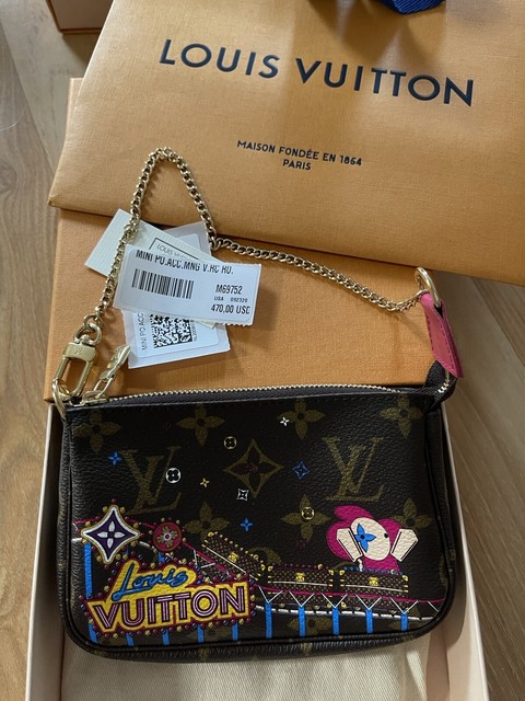 m58009 mini pochette