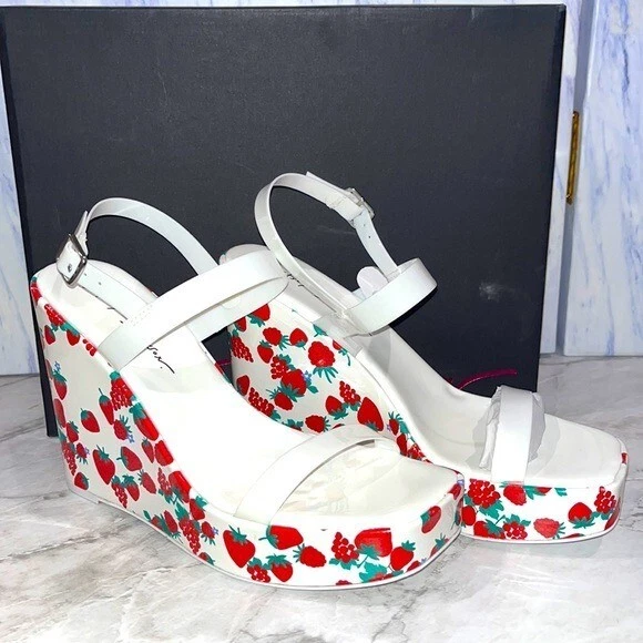 Betsy johnson wedges hotsell