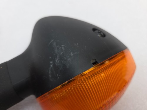 Yamaha Front Left Turn Signal Light Yamaha XSR900 18-21 Used - Picture 9 of 15