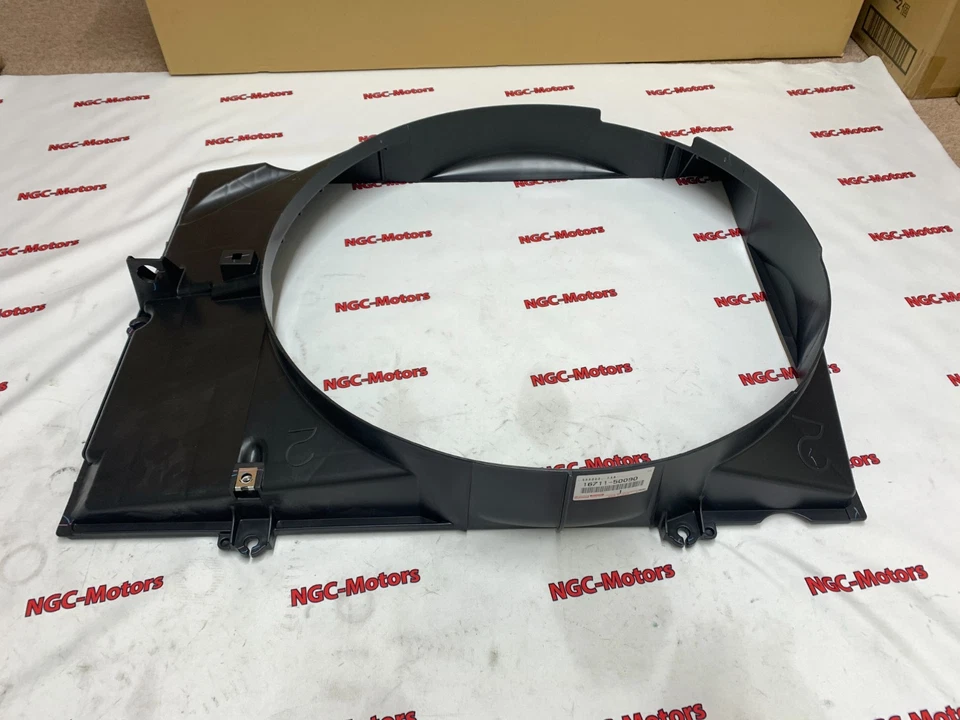 Cubierta de ventilador genuina OEM Toyota Lexus 16711-50090 98-07 Land Cruiser Foto 4 de 4