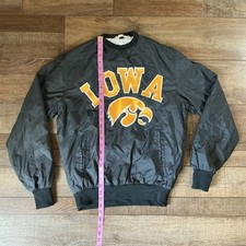 VINTAGE Size S Iowa Hawkeyes West Wind Jacket Pullover Black Gold USA Made 59731