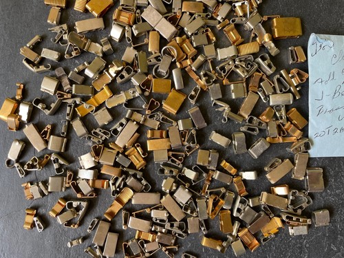 Huge Lot Vtg Watch Fold Over Box Clasp Gold Tone Color Plated ? Jewelry Parts - Picture 2 of 11