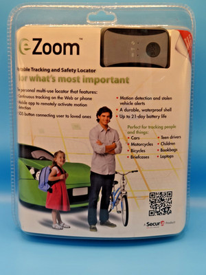GPS Locator Ezoom Personal Portable Tracking and Safety Locator New in package