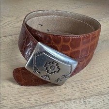 Vtg Crocodile embossed leather belt silver tone buckle Native American Zia sun