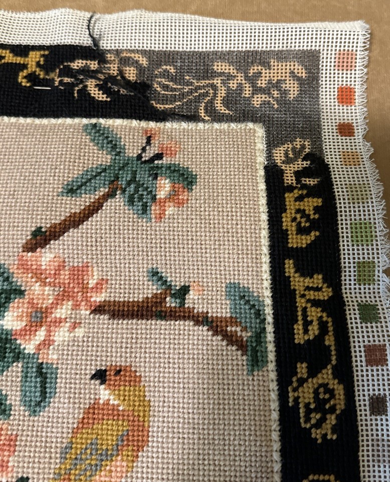 2 Bucilla Vintage Bird Needlepoints 4289 Goldfinch And 4290