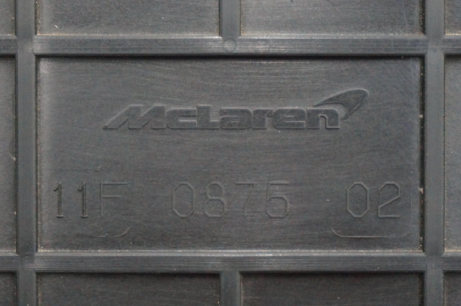 Rear Right Side Air Cleaner Filter Box OEM 11F087502 McLaren 650S 2015 *Note