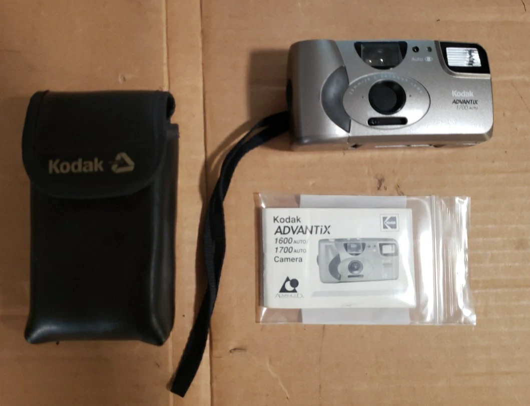 Kodak Advantix F300 auto avec sa sacoche