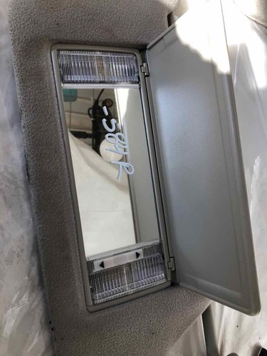 2000 - 2005 CADILLAC SEVILLE SLS Sun Visor w/ Mirror & Light Passenger Right RH - Bild 6 von 19