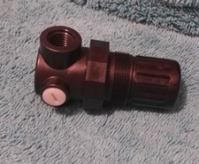 R91W-2AS-025 Norgren Regulator Inlet 150 PSIG, Outlet 50 PSIG, Temp 125 Qty 2 