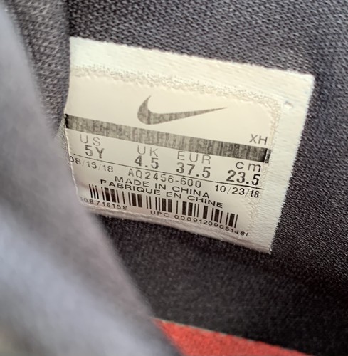Nike Kyrie Irving 5 Youth Basketball Shoes Size 5 Black Red Sneakers AQ2456-600 - 第 9/9 張圖片