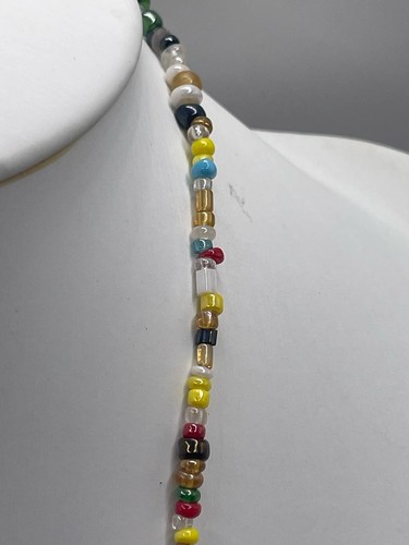 Collar con cuentas estilo pastel de boda de plástico colorido multicolor de 16" de largo tamaño - Imagen 4 de 6