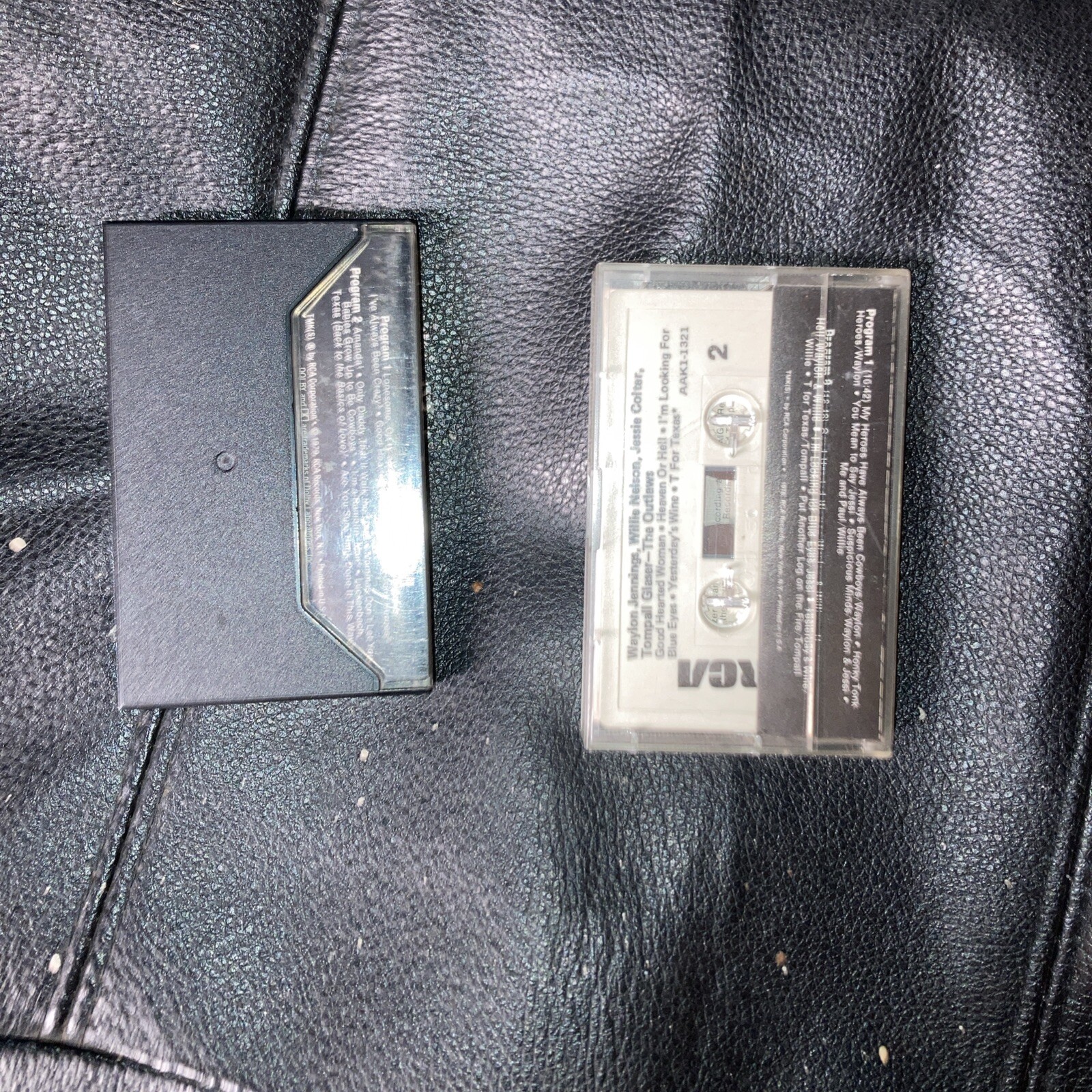 Picture 2 of 3