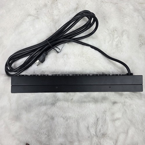 APC AP9562 Basic PDU 15A Power Distribution Surge Protector - 10 Outlets - Picture 4 of 8