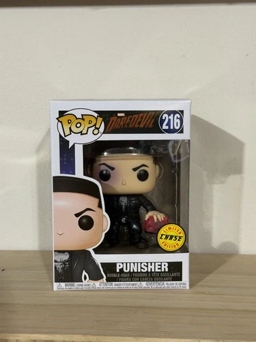 Funko Pop! Marvel: Daredevil - Punisher (Holding DD Mask) - #216 - Chase Limited