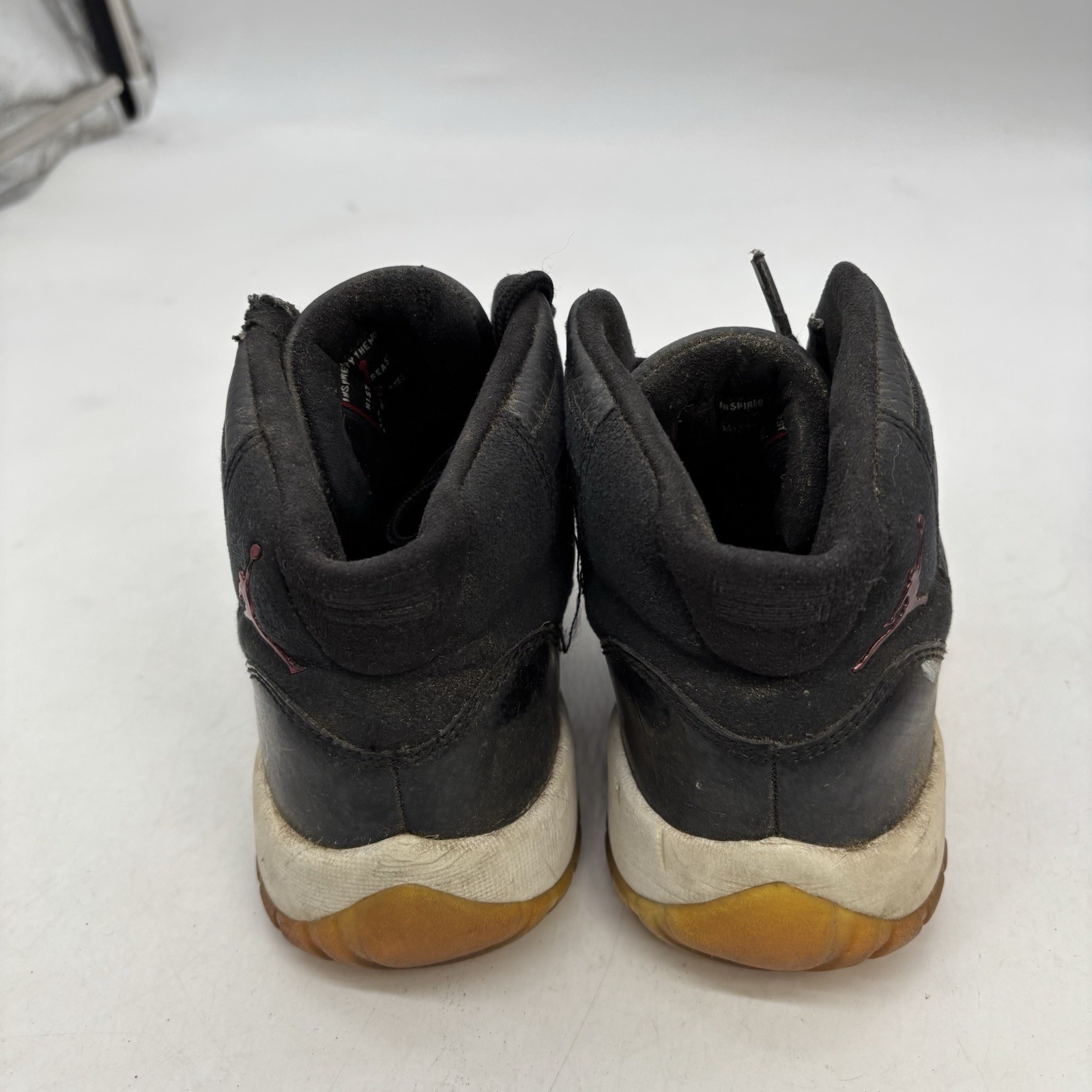 Air Jordan 11 Retro Kids Size 4.5 Y Womens 6 72-10 Nike Black White 378038-002 thumbnail 9