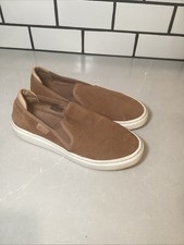 UGG Jass Slip On Shoes Women s Sneakers SIZE 10 Chestnut Leather Trim Platform