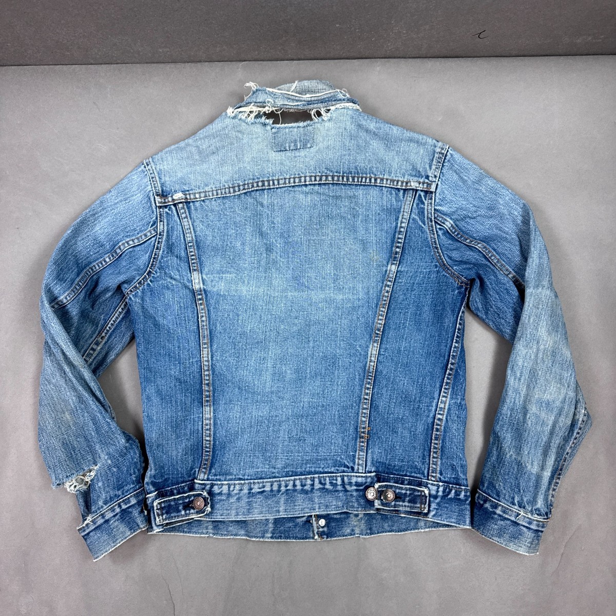 Vintage Levis Jacket Mens 38 Blue 70s Type III USA Trucker Denim