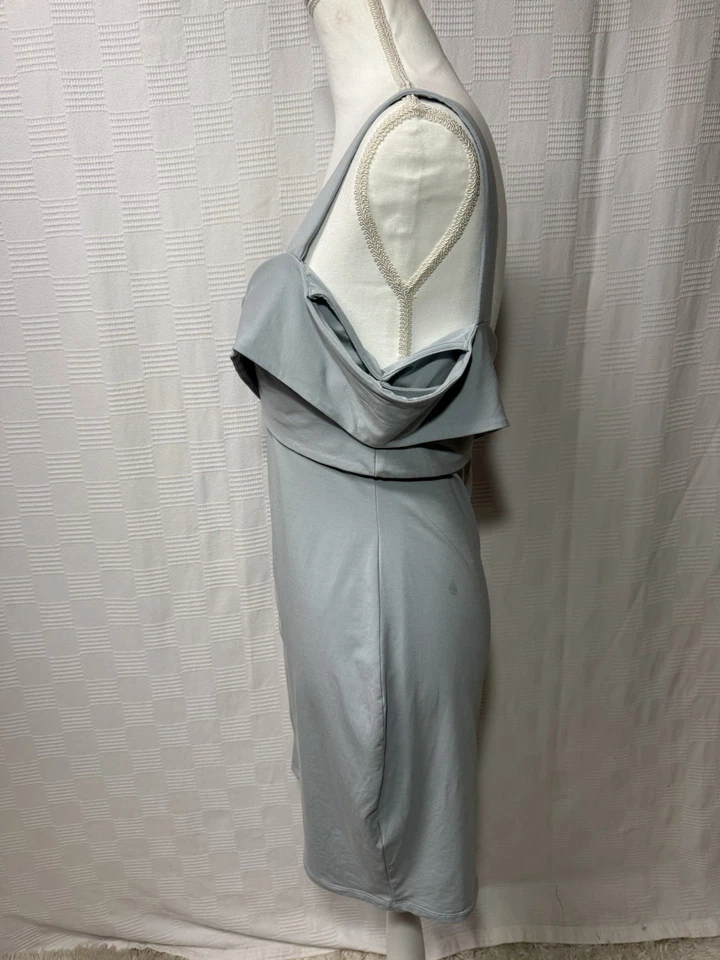 Vestido Superdown Revolve para mujer talla M azul Evie hombro frío ceñido al cuerpo mini vestido Foto 4 de 4