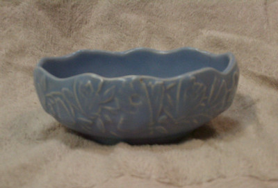 Vintage 1930's-1940's Nelson McCoy / Sm. Oval Butterfly Bowl / Blue