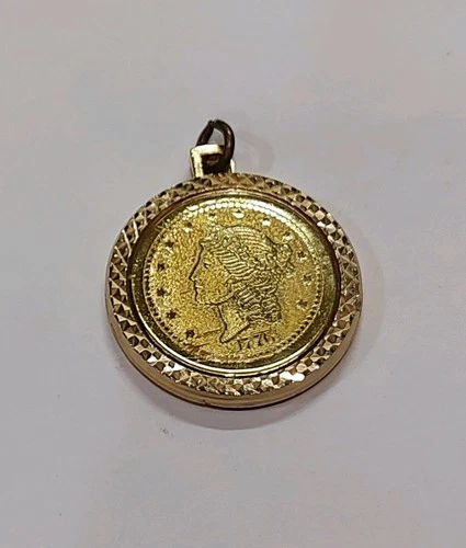 Gold Tone Coin Pendant Necklace Liberty Eagle Round Money Design Jewelry